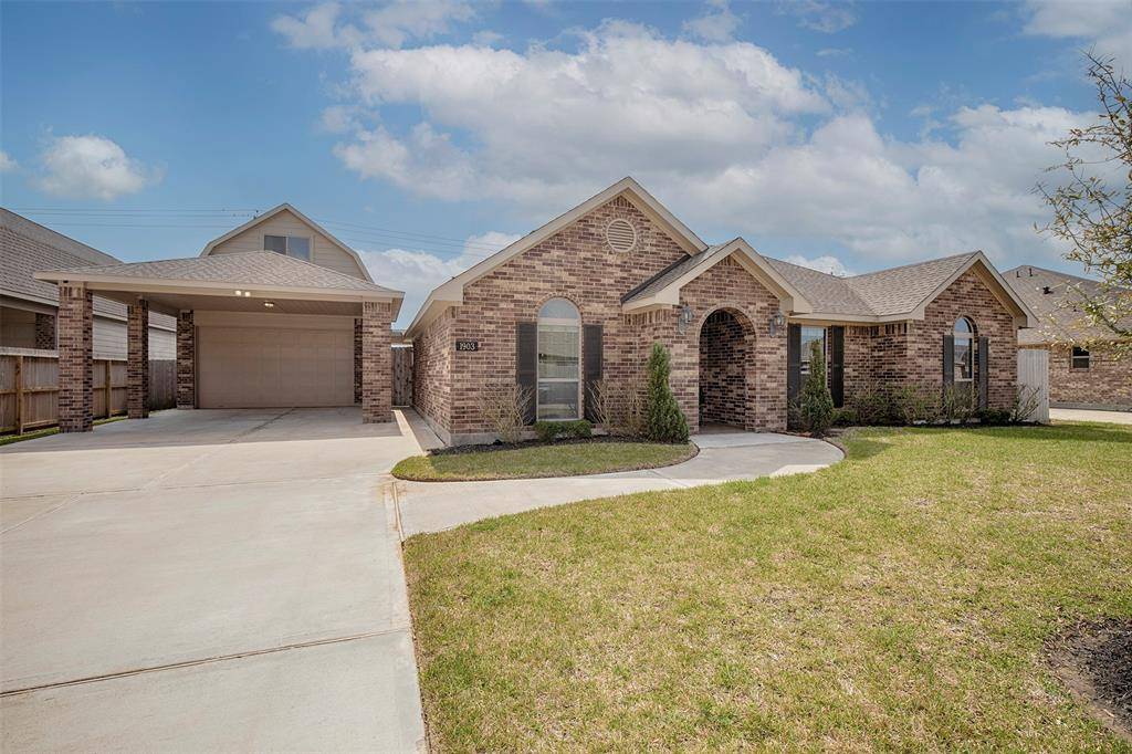 League City, TX 77573,1903 Amado LN