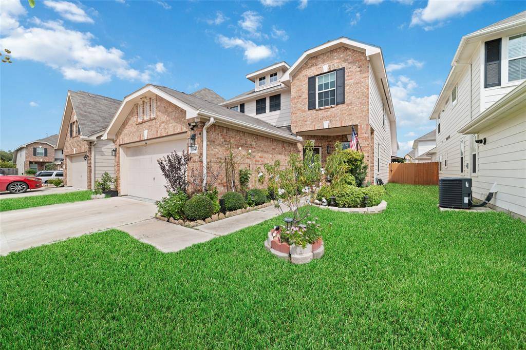 Houston, TX 77083,13842 Evansdale LN