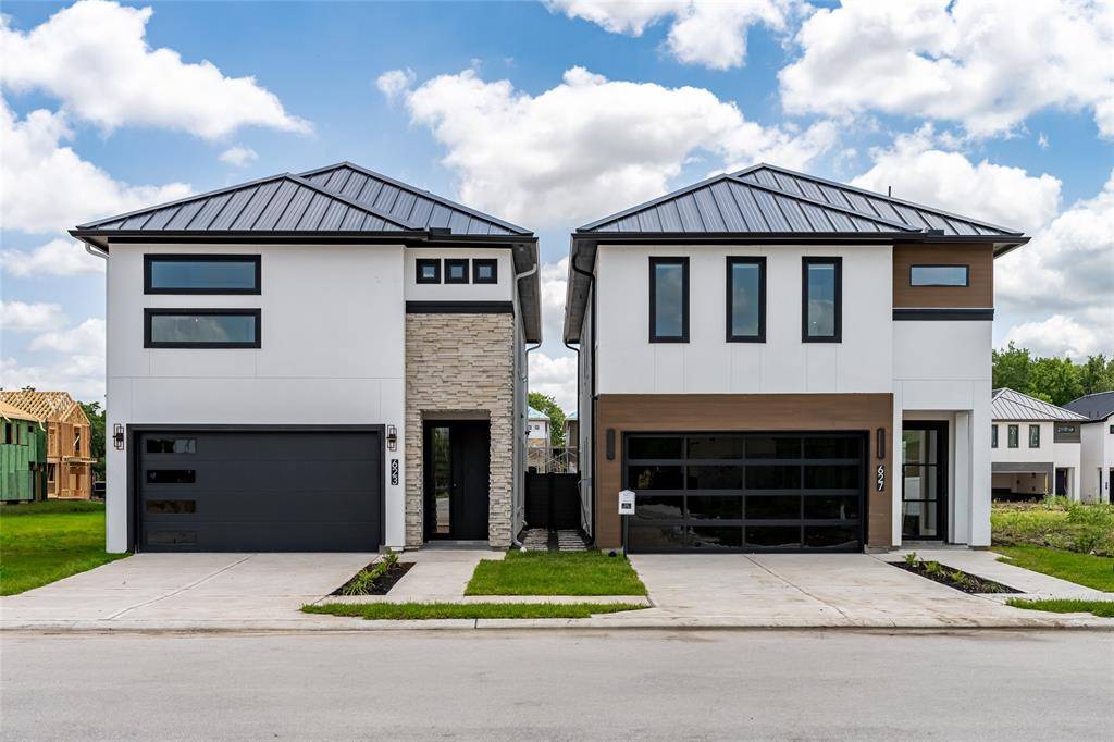 Stafford, TX 77477,623 Rolling Oaks