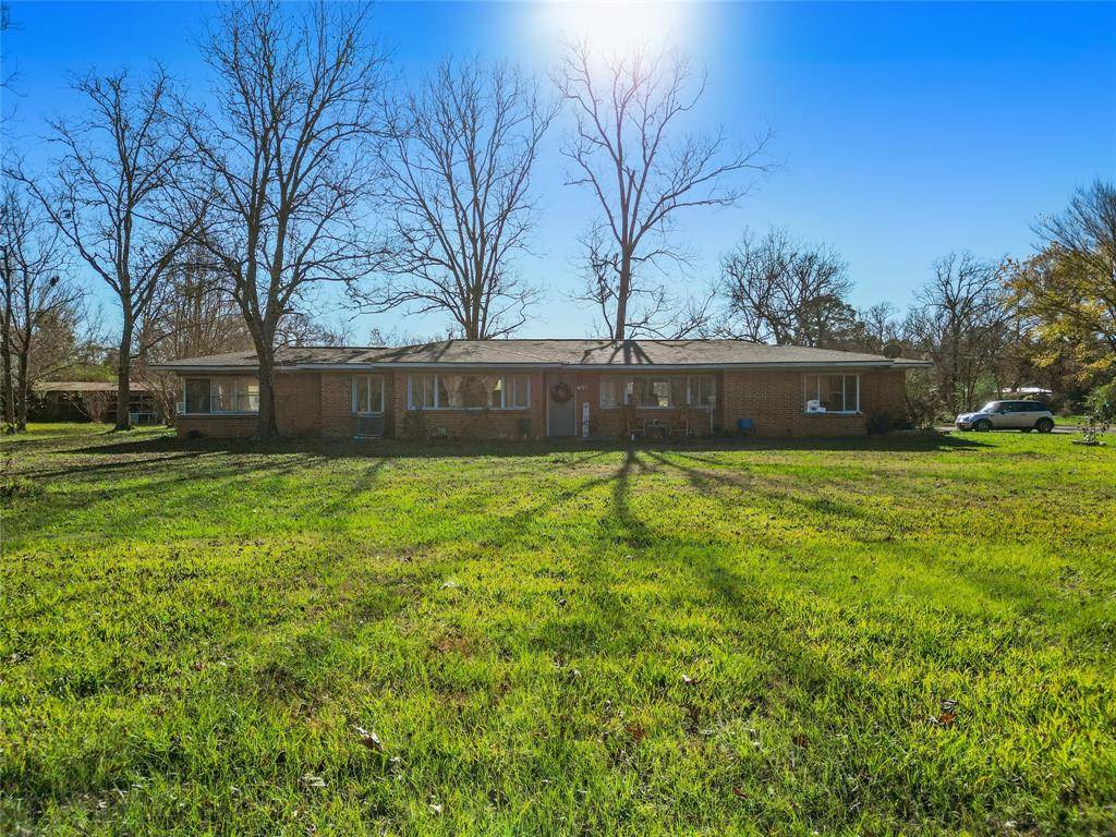 Groveton, TX 75845,2107 W US Highway 287