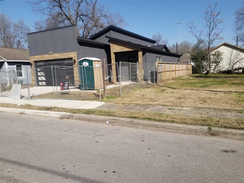 Houston, TX 77004,3422 Mcilhenny ST