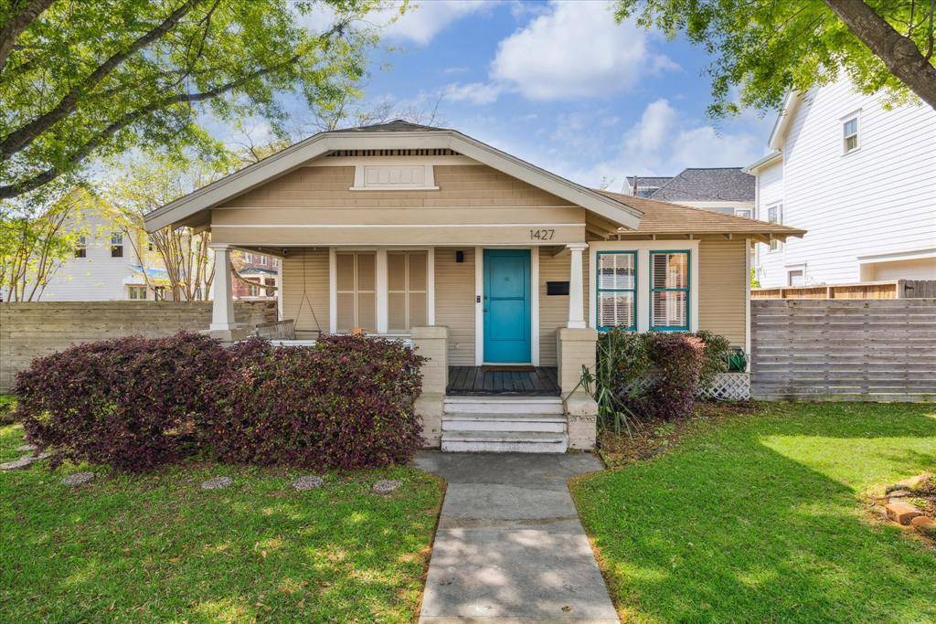 Houston, TX 77008,1427 Hall PL