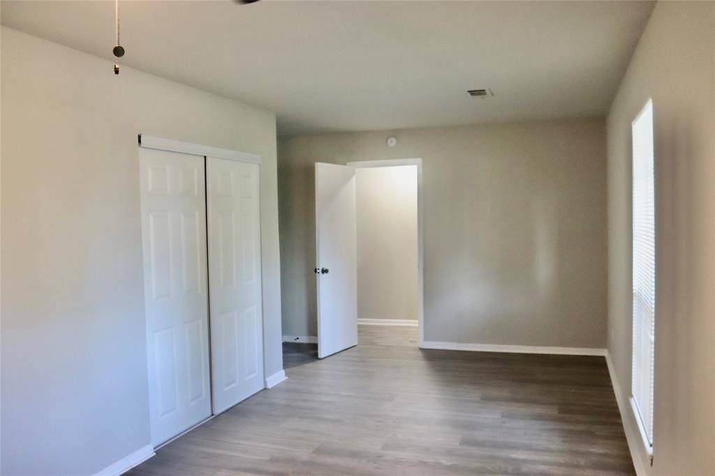 Houston, TX 77085,6122 Heatherbrook DR