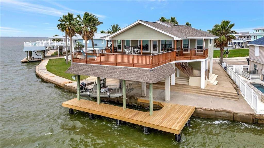 Tiki Island, TX 77554,126 Tamana DR