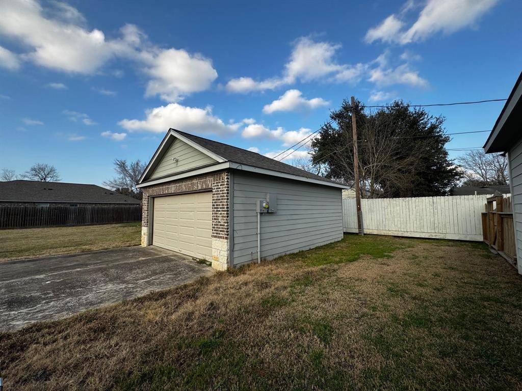 Madisonville, TX 77864,1106 Jennifer ST