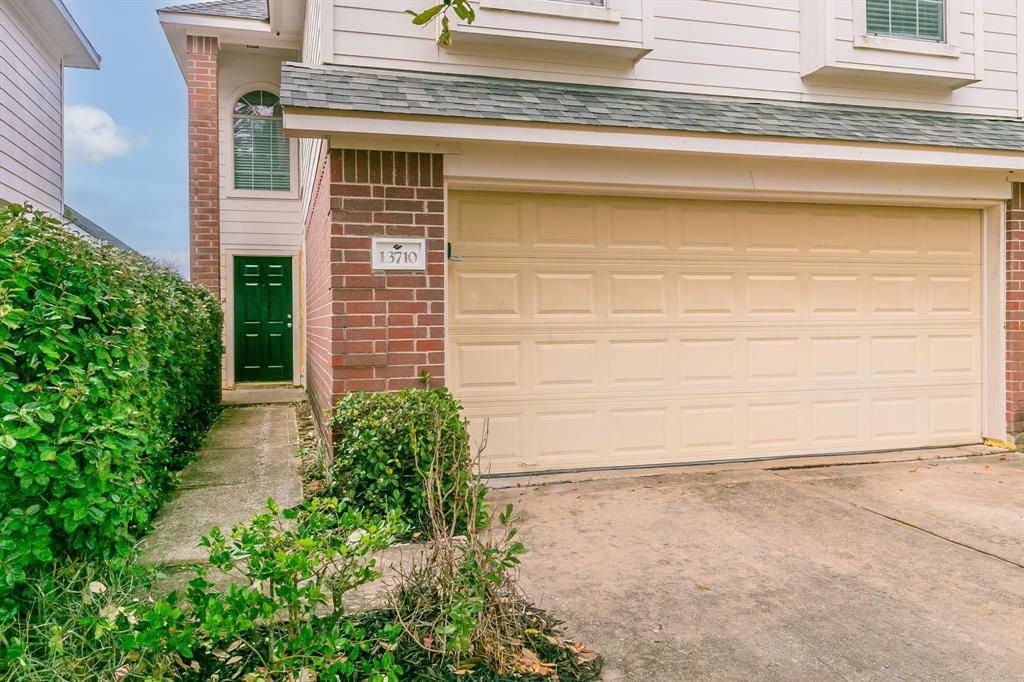 Houston, TX 77083,13710 Maximos DR