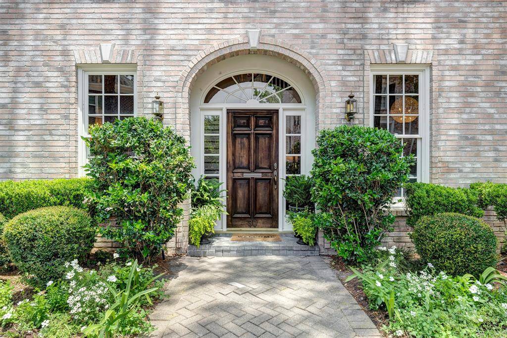 Houston, TX 77024,30 Hudson CIR