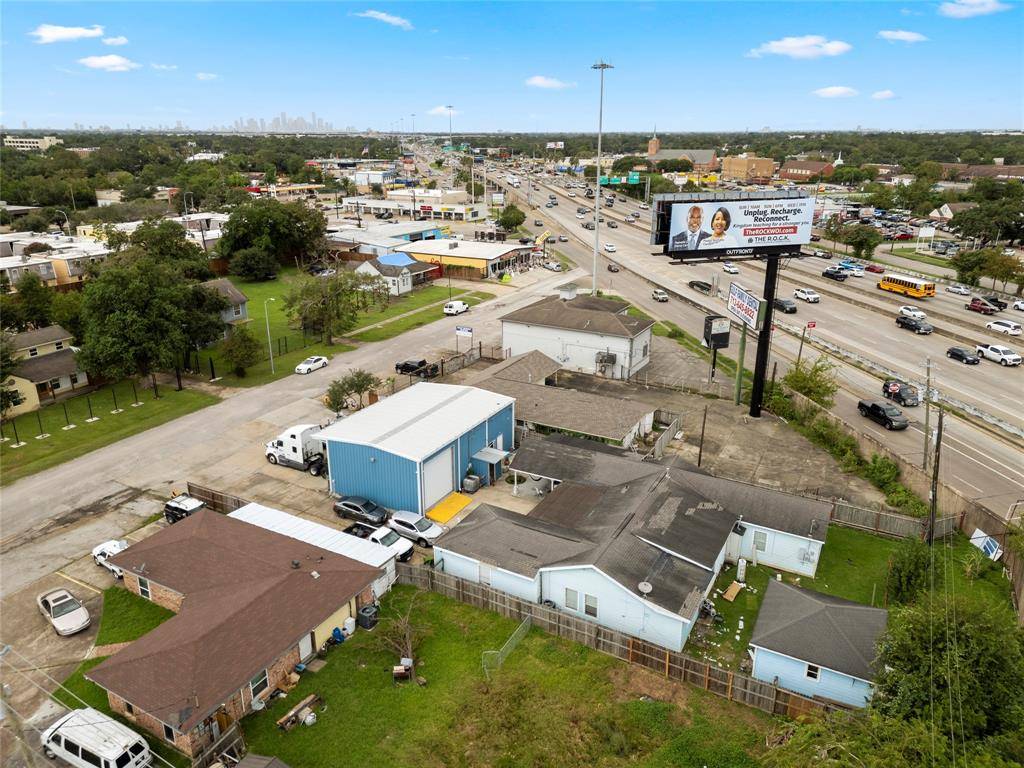 Houston, TX 77087,4025 Gulf ST