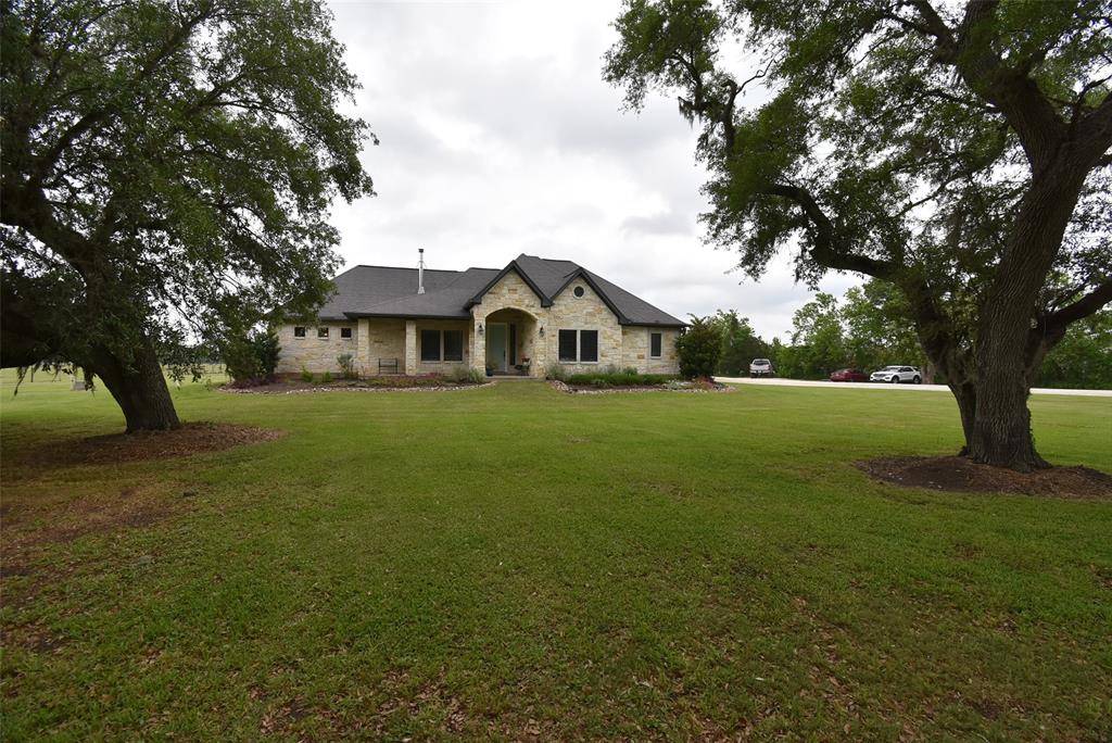 Sweeny, TX 77480,15451 highway 35 north