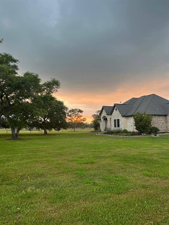 Sweeny, TX 77480,15451 highway 35 north