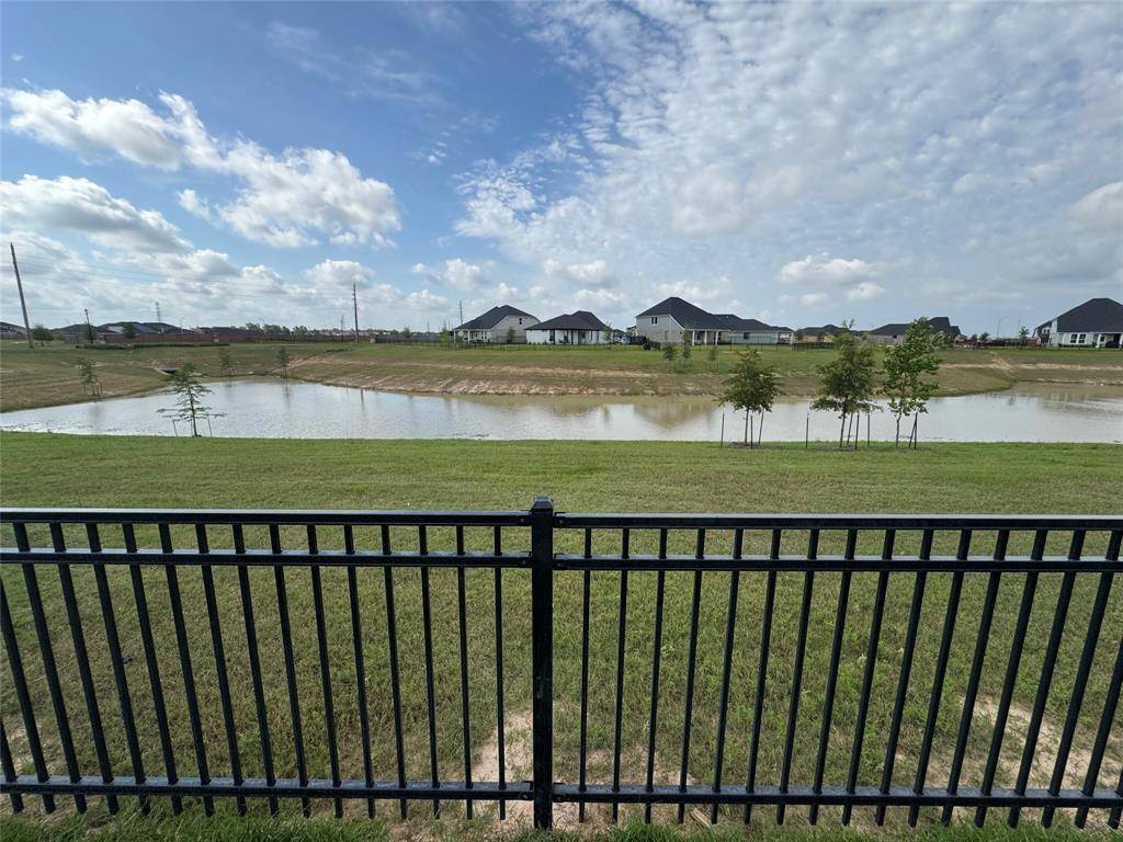 Katy, TX 77493,27231 Blue pool DR S