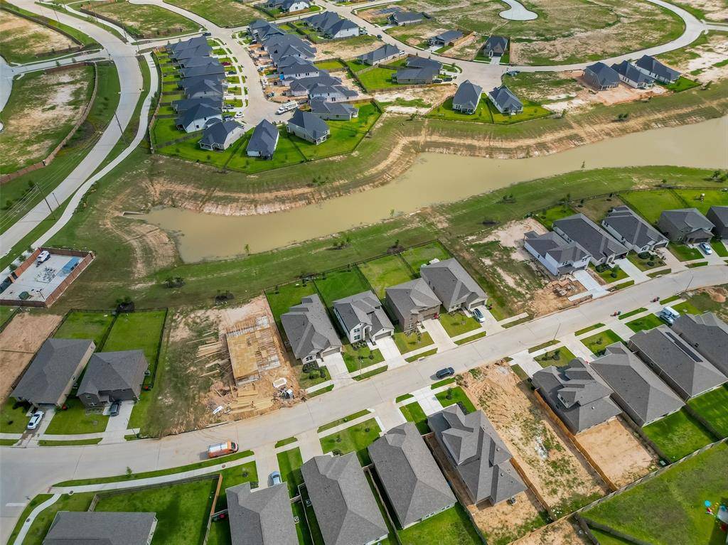 Katy, TX 77493,27231 Blue pool DR S