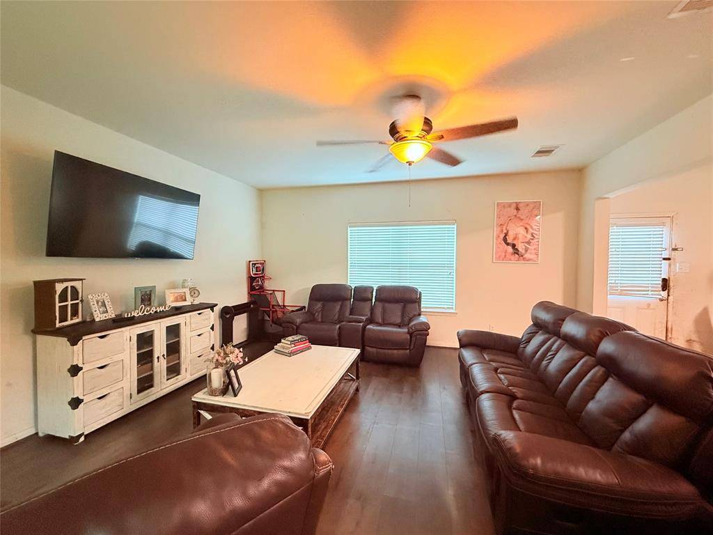 Rosharon, TX 77583,9458 Grand Spark DR