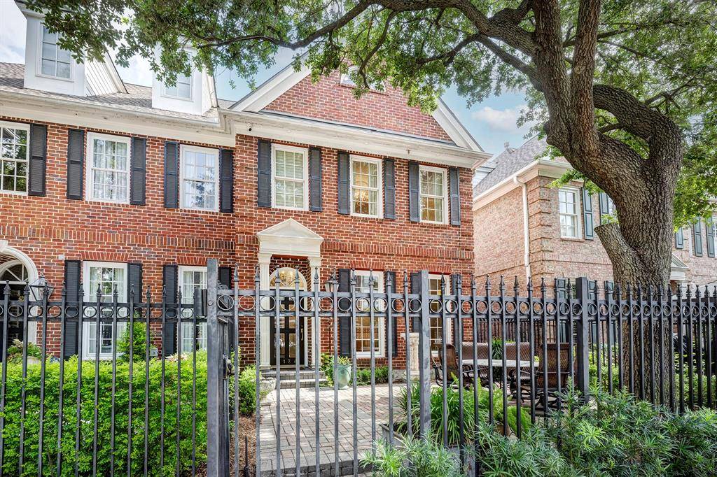Houston, TX 77056,5124 Chevy Chase DR