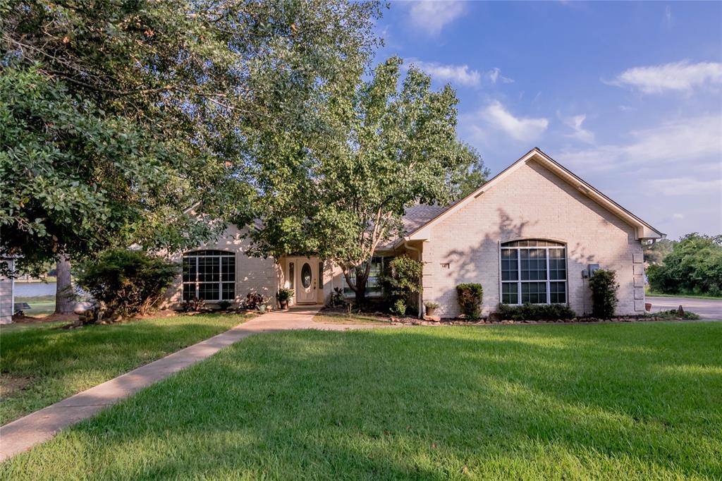 Trinity, TX 75862,141 Greenway DR