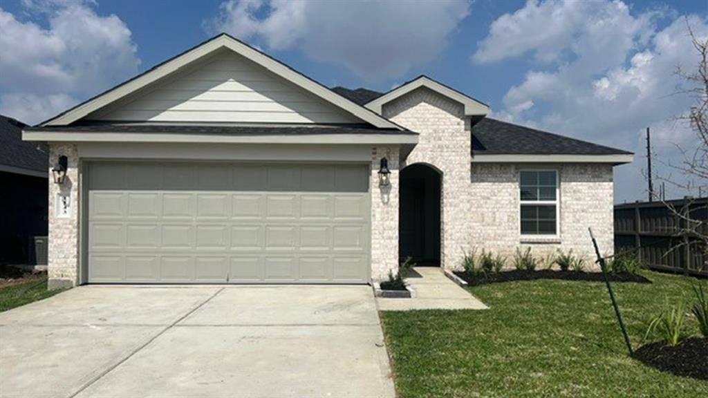 Angleton, TX 77515,221 Amy ST