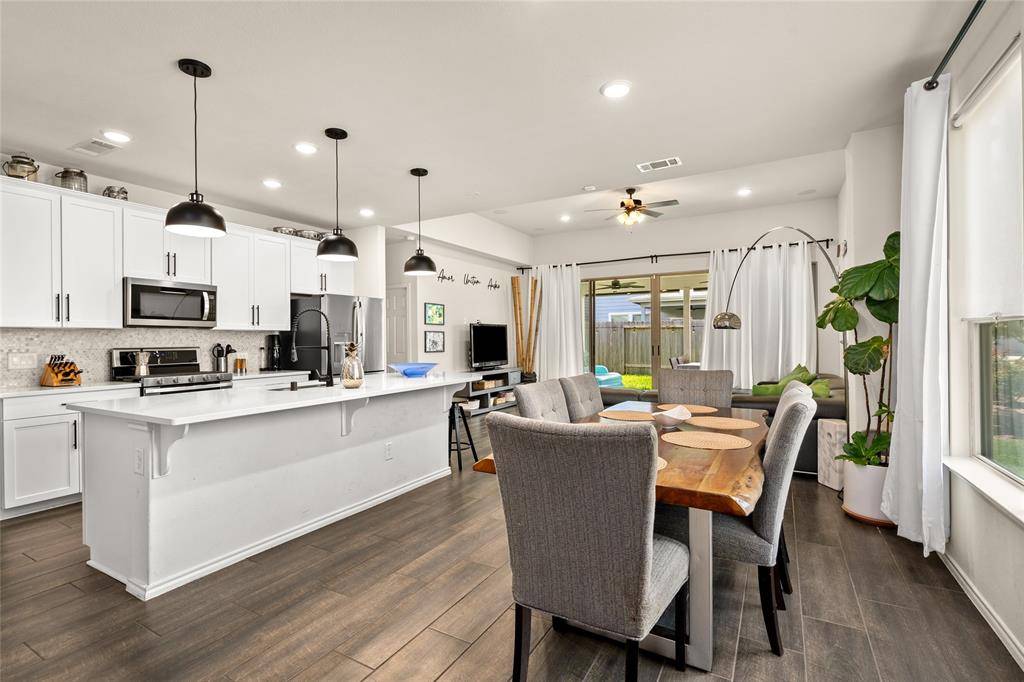Houston, TX 77025,3415 Ovids Orchard DR