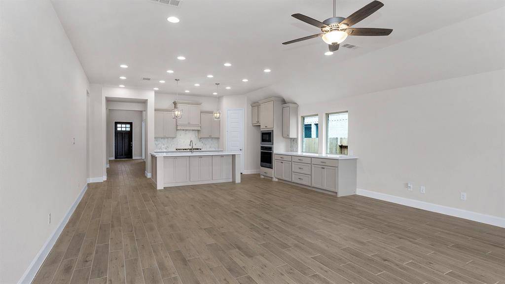 Conroe, TX 77304,420 Mathis Lake LN