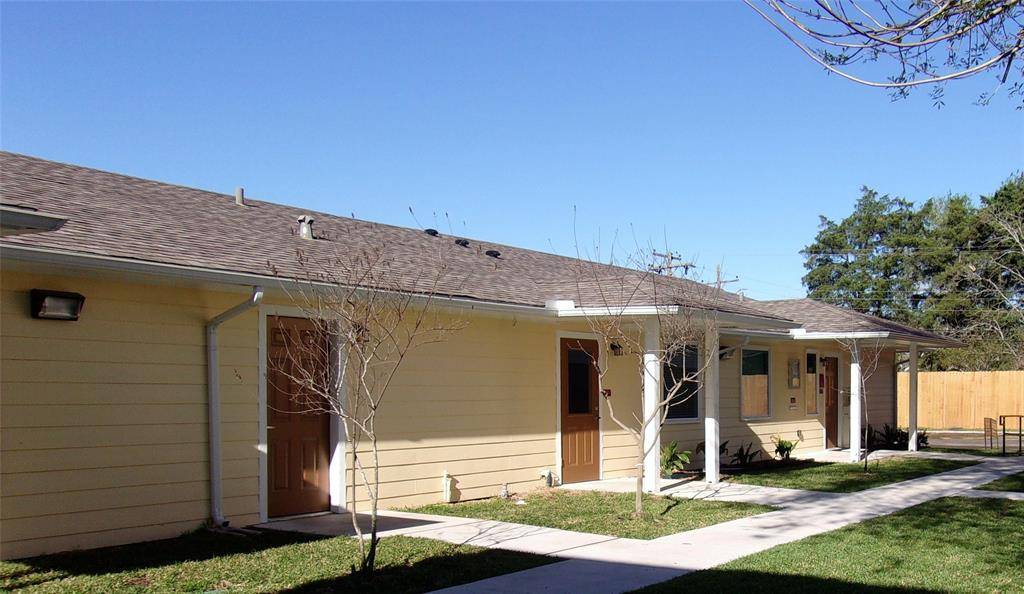 Victoria, TX Cornwall D,103 Cornwall Drive