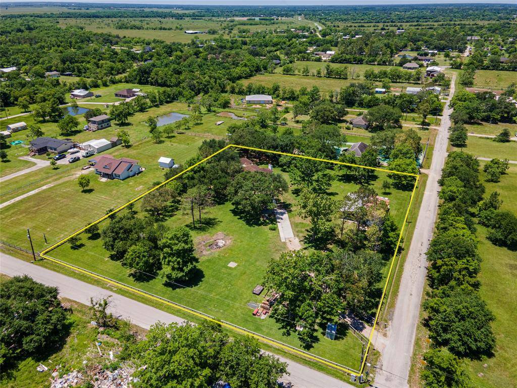 Santa Fe, TX 77517,15329 Cedar ST