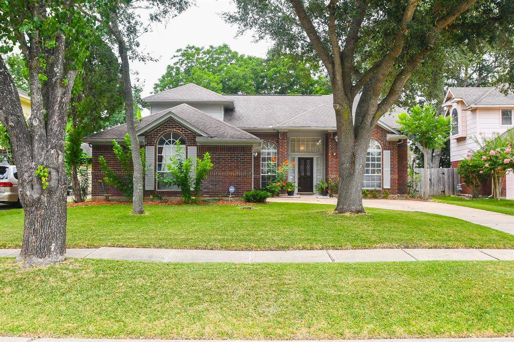 Sugar Land, TX 77479,6515 Oakburl CT