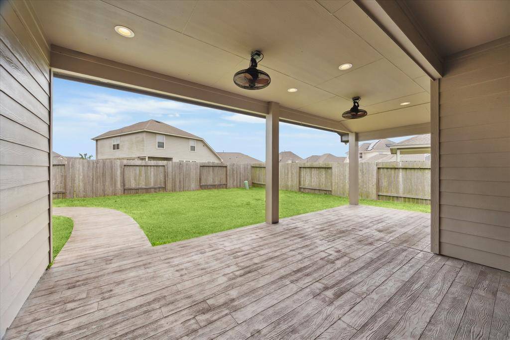 Dickinson, TX 77539,4323 Oakdale Mist DR