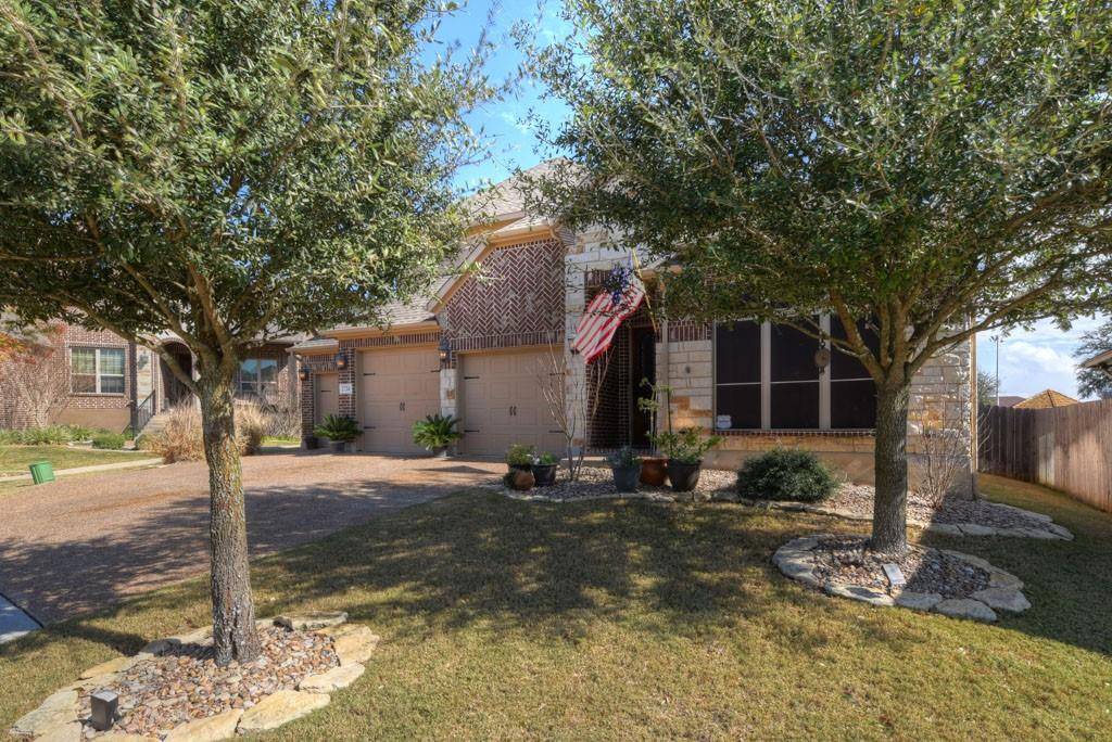 New Braunfels, TX 78132,2724 Crest RDG