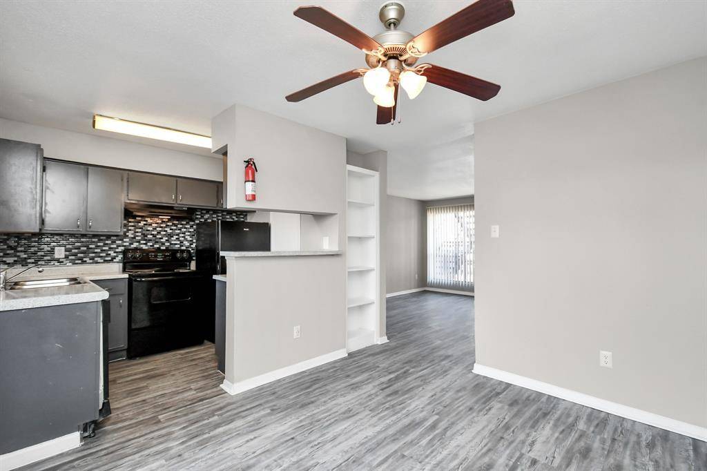 Houston, TX 77035,12211 Fondren #1110