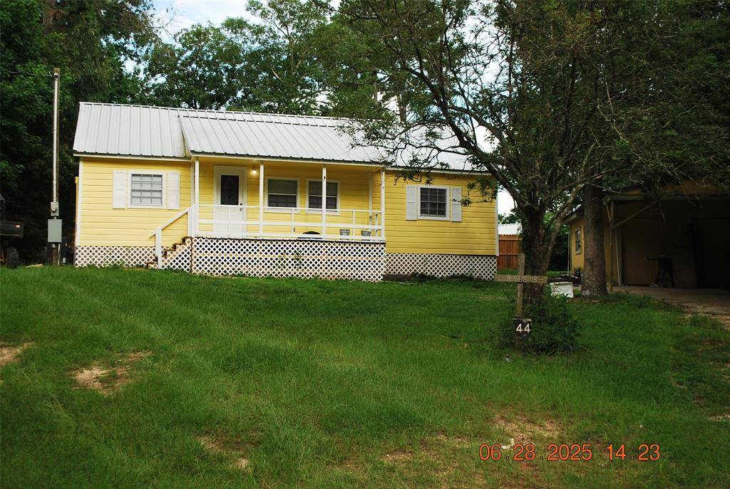 Livingston, TX 77351,244 Holly Lake W