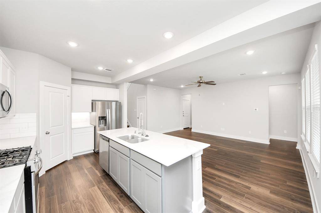 Rosharon, TX 77583,10518 Moon Valley LN
