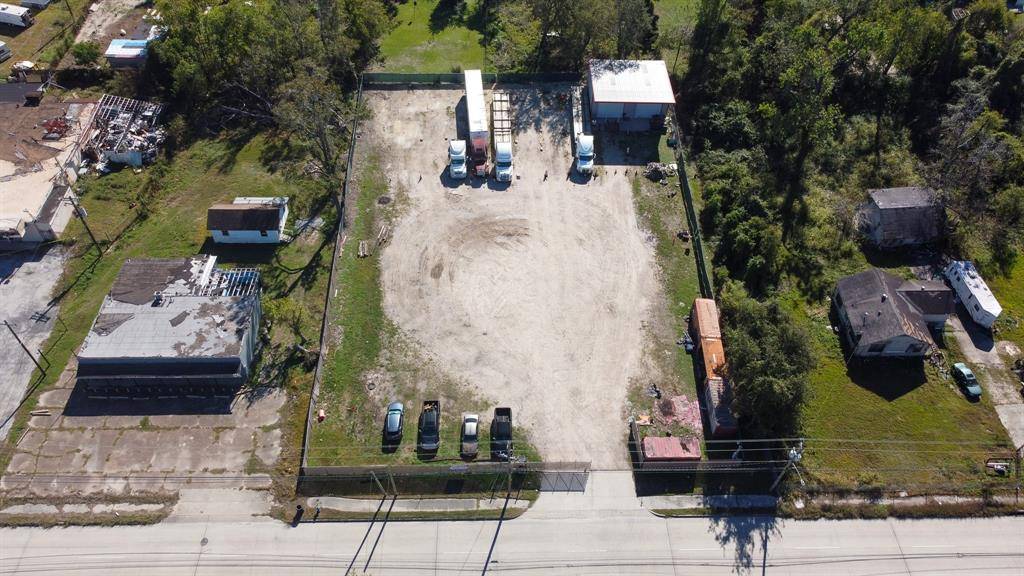Houston, TX 77028,8302 Ley RD