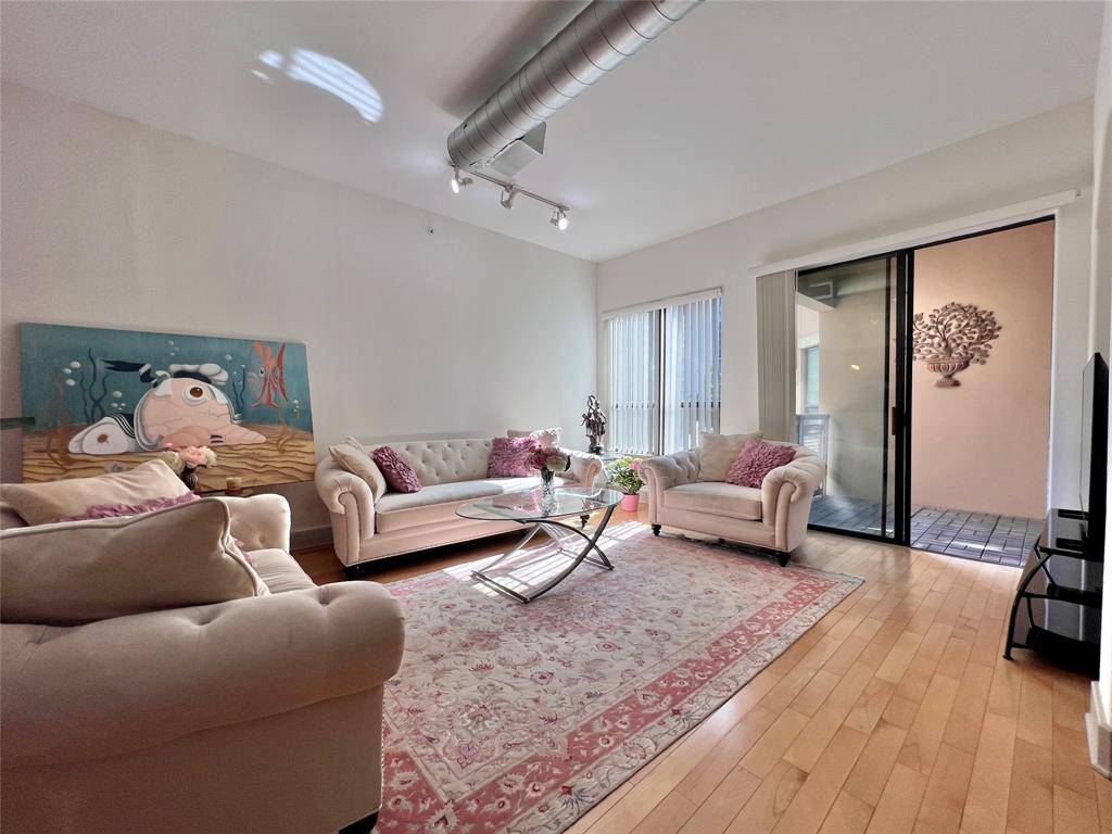 Houston, TX 77056,1901 Post Oak BLVD #3506