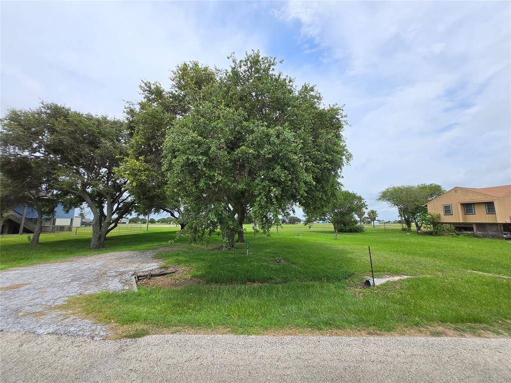 Palacios, TX 77465,248 Stovall DR