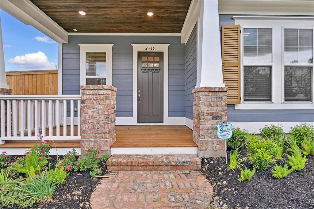Pearland, TX 77581,2516 S Grand AVE