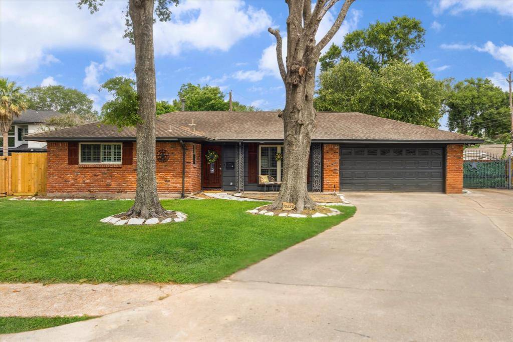 Houston, TX 77043,10228 Brinwood DR