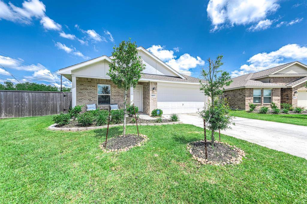 Baytown, TX 77521,9927 Archdale Spring DR