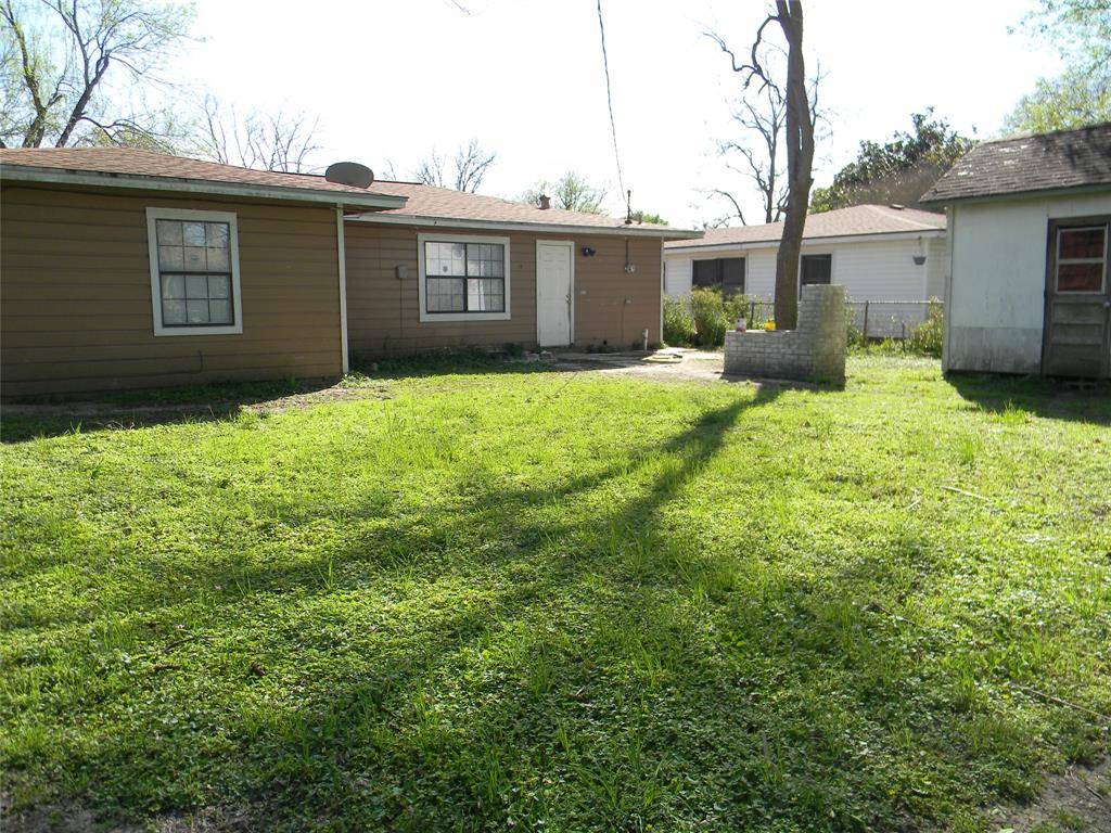 Texas City, TX 77590,3018 Robinson St