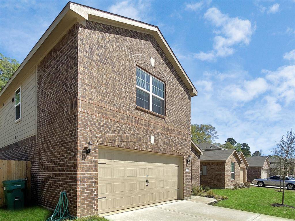 Cleveland, TX 77328,10607 Lost Maples DR