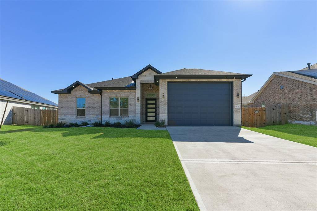 Crosby, TX 77532,16130 Long Boat CT