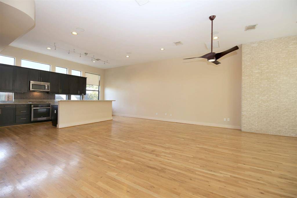 Houston, TX 77006,1415 Bonnie Brae #G