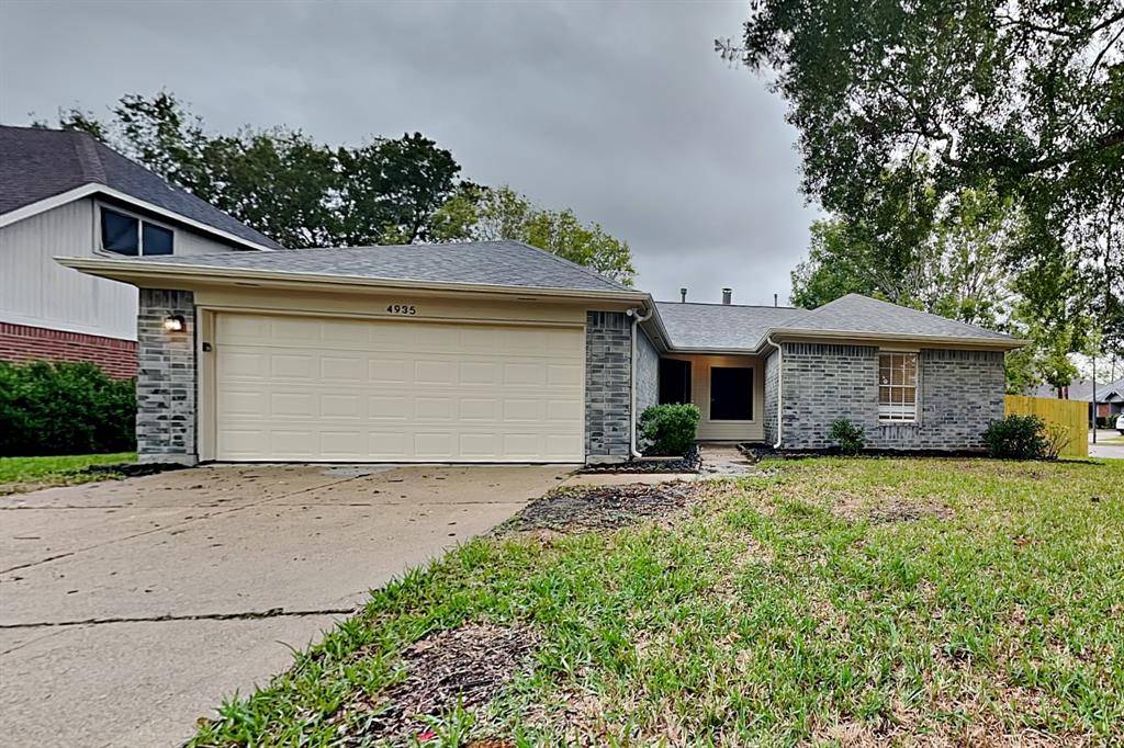 Pearland, TX 77584,4935 Pecan Grove DR