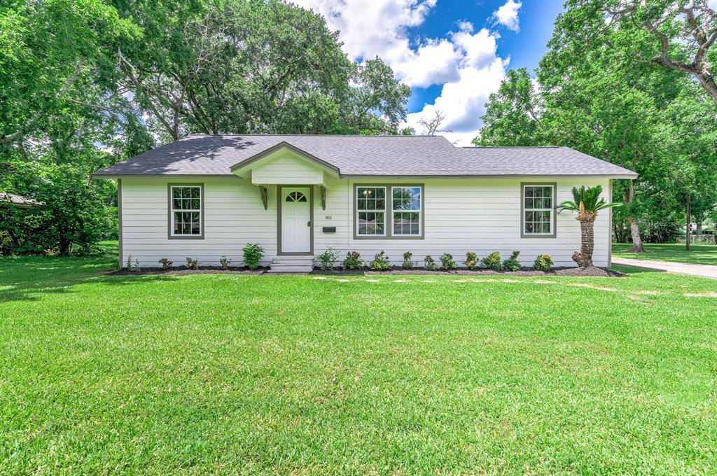 Sweeny, TX 77480,905 Brockman ST