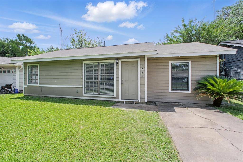 Texas City, TX 77590,3221 Texas AVE