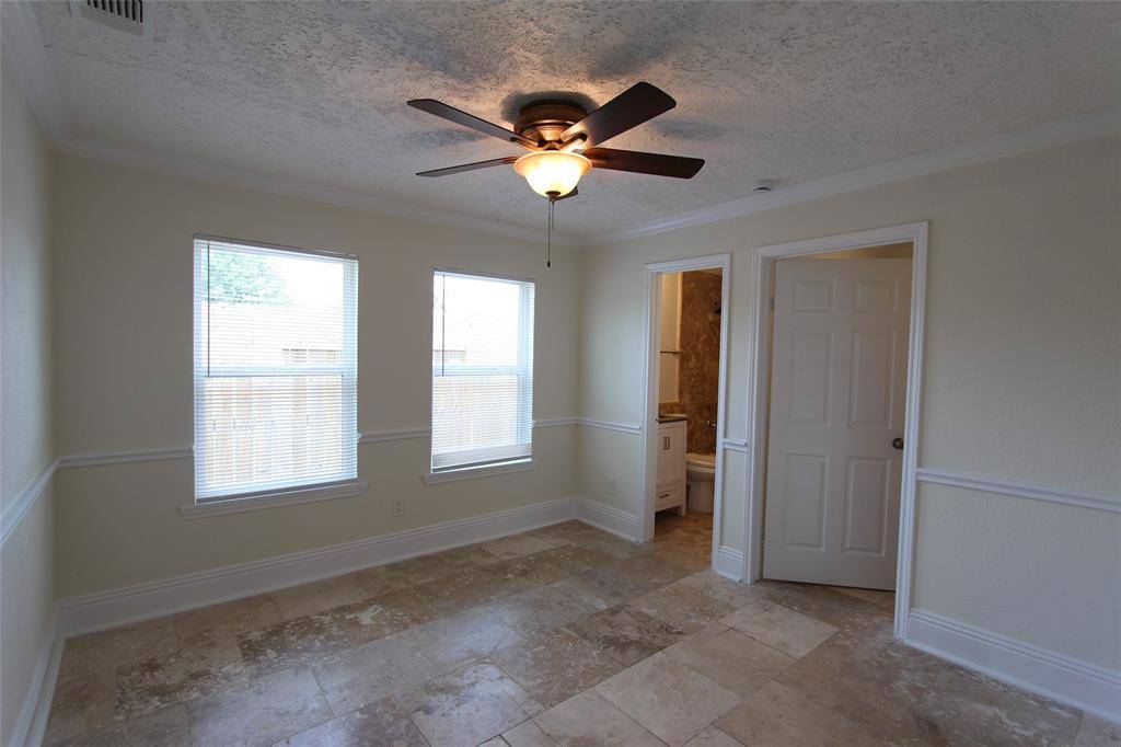 Houston, TX 77055,6625 Schiller ST