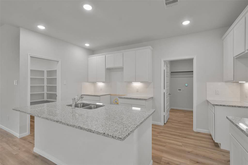 Dayton, TX 77535,67 Leon WAY