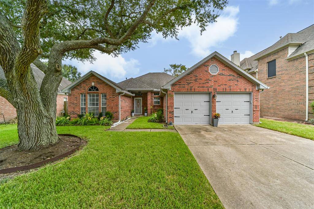 Pearland, TX 77584,1018 Canterbury DR