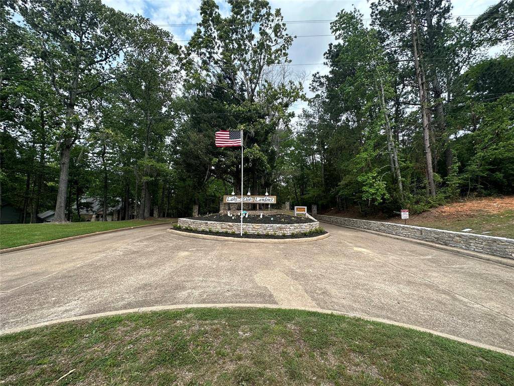 Coldspring, TX 77331,140 Lake Oaks BLVD