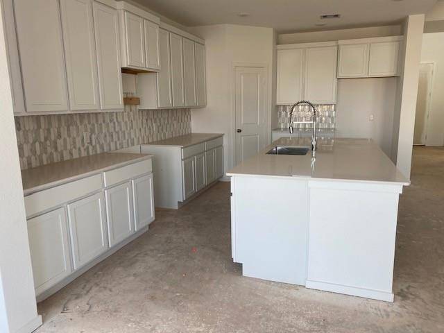 League City, TX 77573,801 Westwood DR