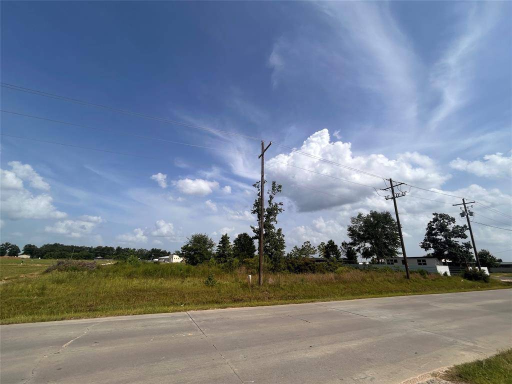 Cleveland, TX 77327,444 COUNTY ROAD 5102J