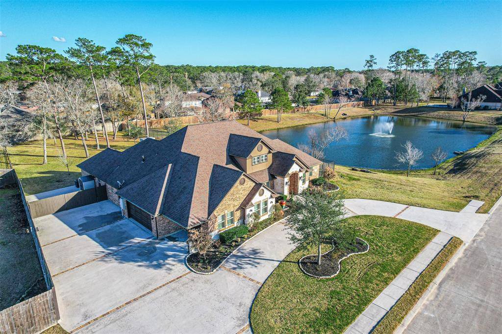 Dickinson, TX 77539,5321 Forest Cove DR